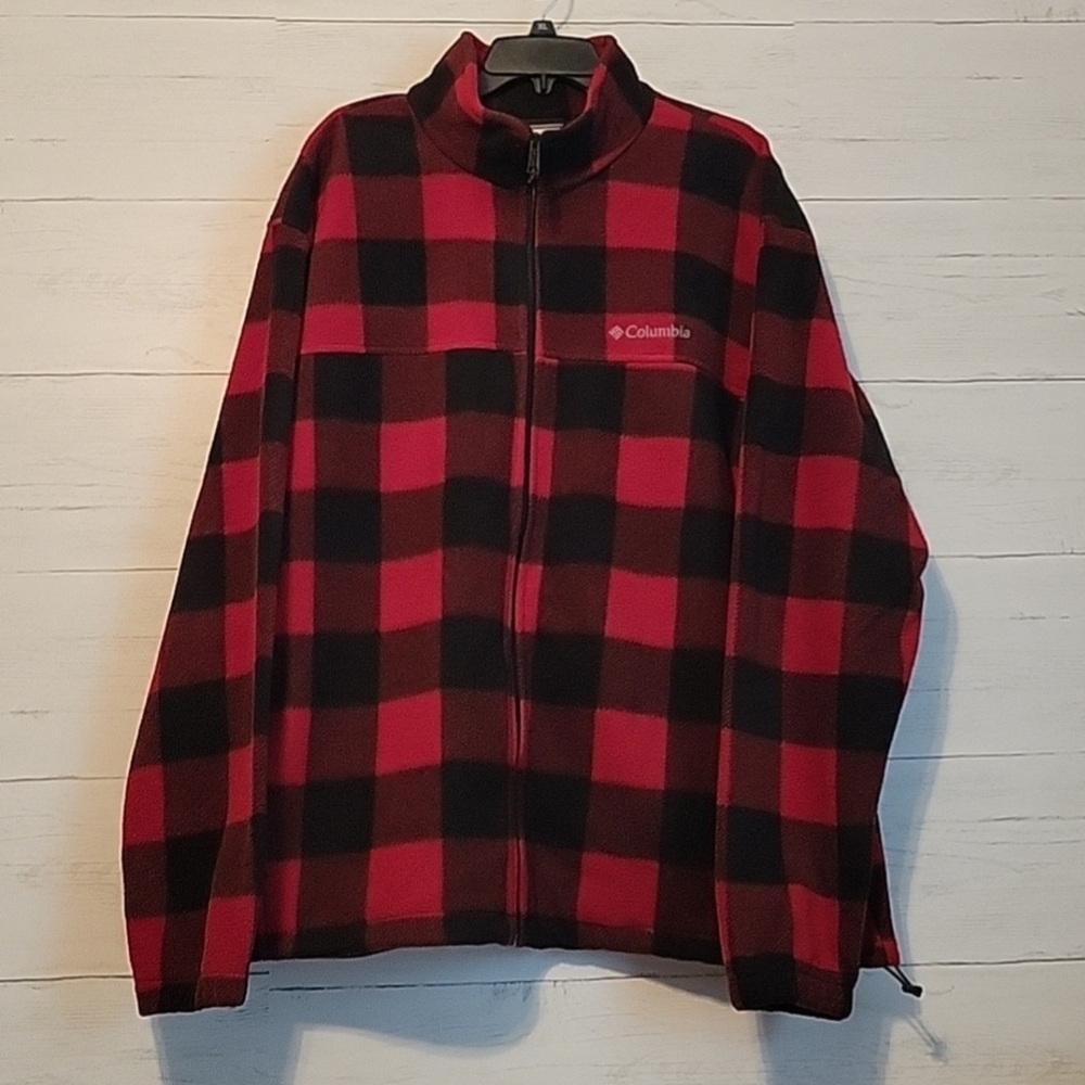 Columbia Red and Black Plaid Lightweight Jacket